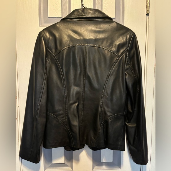 Danier, Leather Women’s Jacket, Italian Leather, Small - Picture 4 of 8